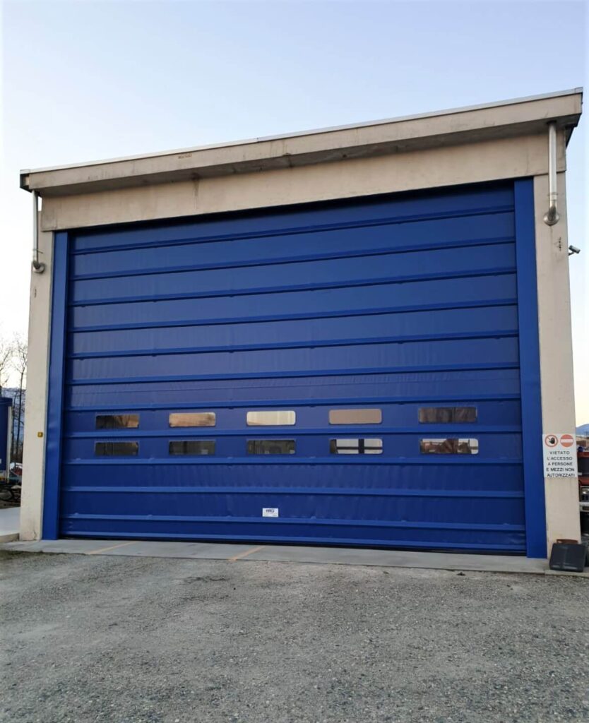 porta rapida Leonardo BBG 9 metri per capannoni