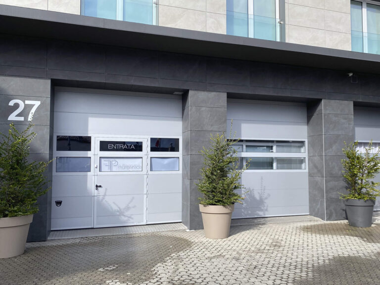 portoni sezionali industriali bbg per capannoni