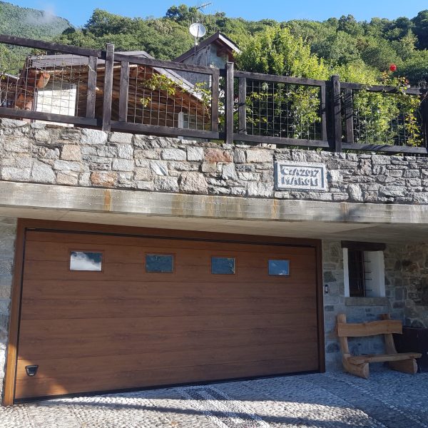 Due doghe Urbino con oblò 2021