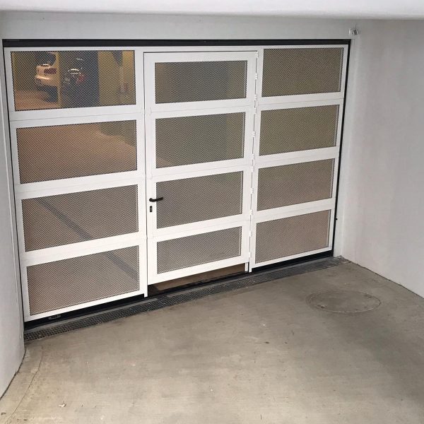 porta sezionale microforata