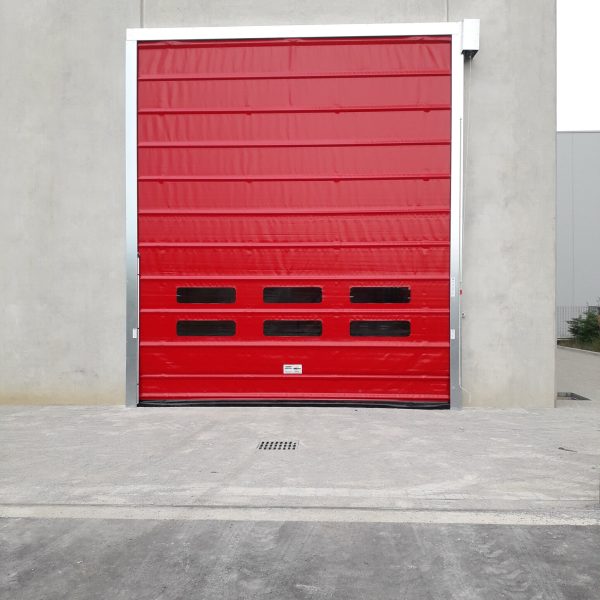 Porta rapida impacchettamento Leonardo in posa esterna