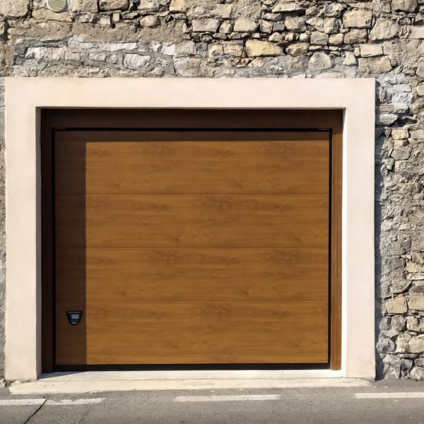 Venezia due doghe liscio effetto legno ciliegio