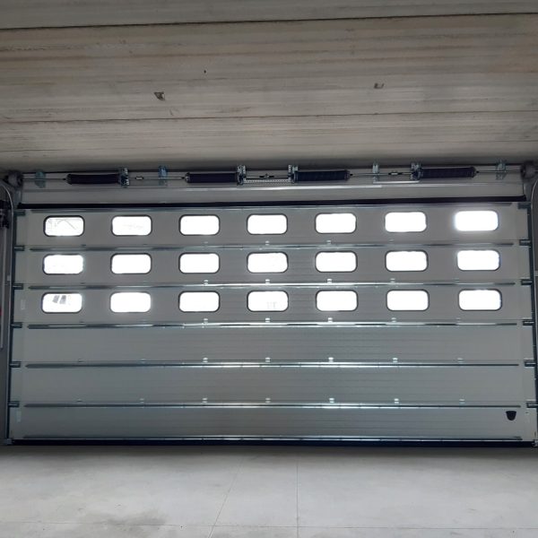 Porta sezionale industriale