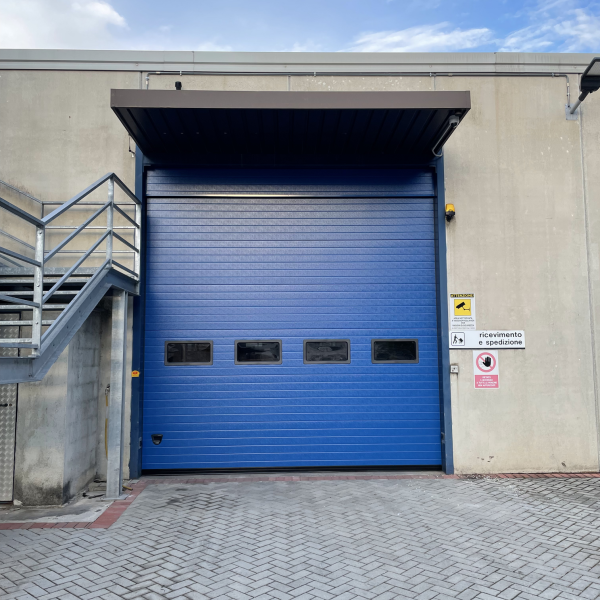 Porta sezionale industriale