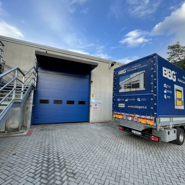 Porta sezionale industriale