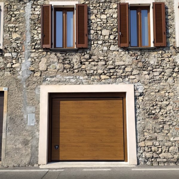 Venezia due doghe liscio effetto legno ciliegio